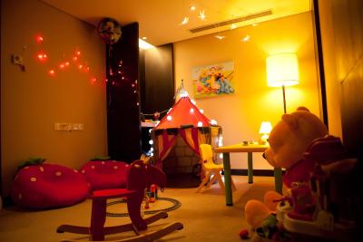 کرون پلازا شانگهای شیانگ لاک