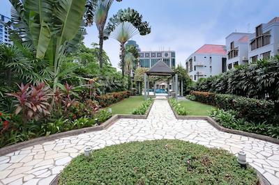 ویلیج رزیدنس کلارک کوای