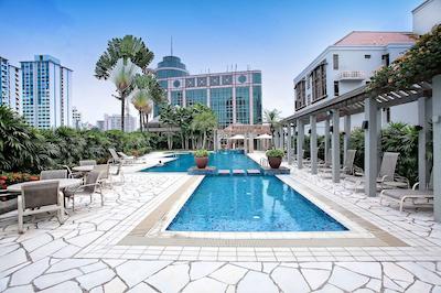 ویلیج رزیدنس کلارک کوای