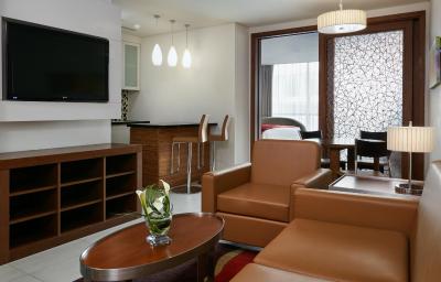 کرون پلازا دوحه-د بیزنس پارک