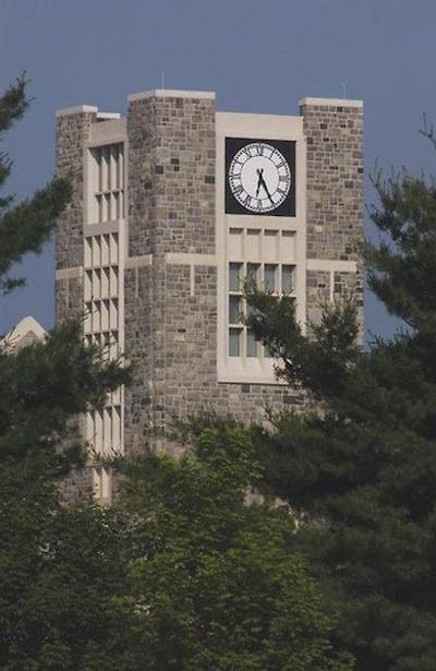 د این ات ویرجینیا تچ اند اسکلتون کنفرنس سنتر