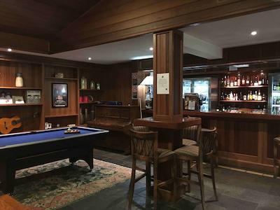 مرکور ریزرت هونتر والی گاردنز