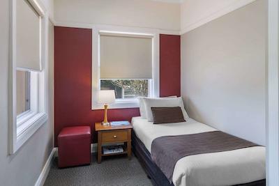 والدرف درومین سرویسد اپارتمنتز