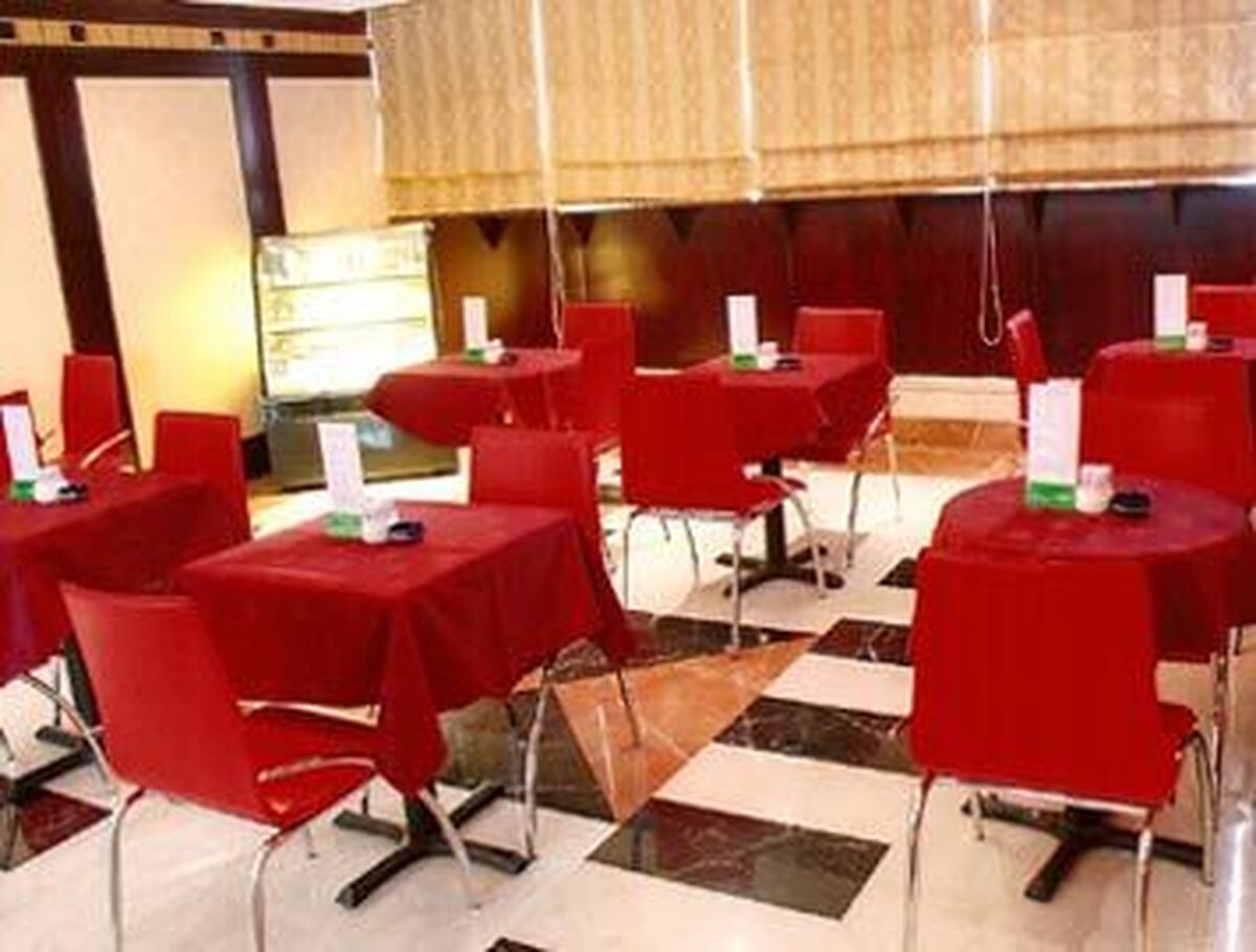 ورسایلس بای راویزهتل