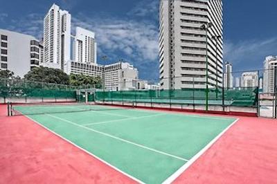 فار ایست پلازا رزیدنس