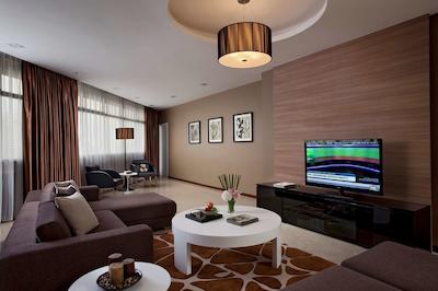 فار ایست پلازا رزیدنس