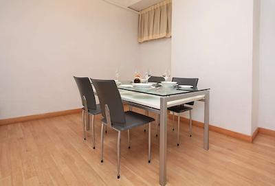 فار ایست پلازا رزیدنس