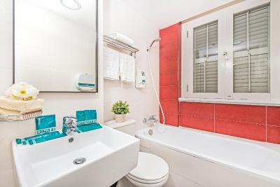 هتل 81-هریتیج