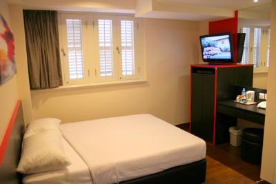 هتل 81-هریتیج