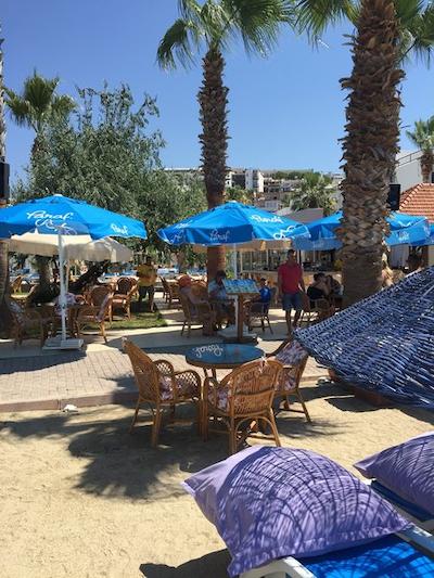 ناجی گومبت بیچ