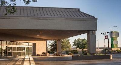 وایندهام گاردن بویس آیرپرت