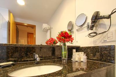 ریال بوتیک جاردینز