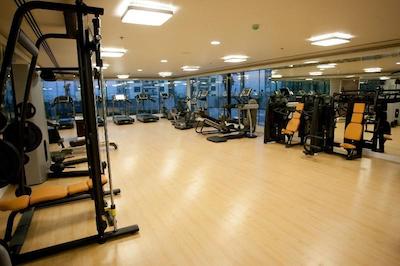 الیت کریستال هتل