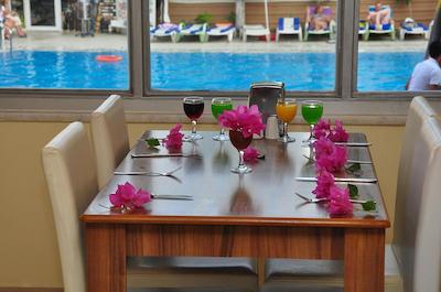 سید یسیلز هتل