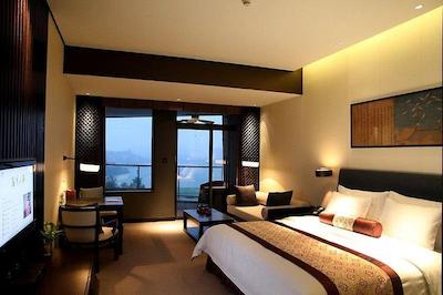 شنزهن کسل گولف ریزرت