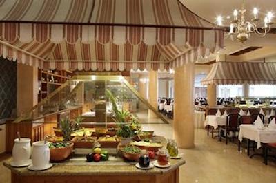 سنتیدو سیپریا ب بای لئوناردو هتلز