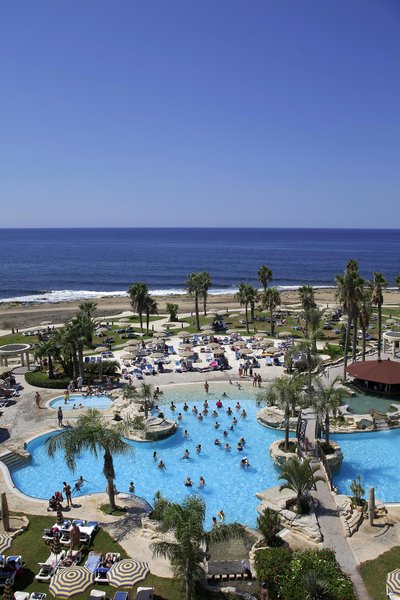 سنتیدو سیپریا ب بای لئوناردو هتلز