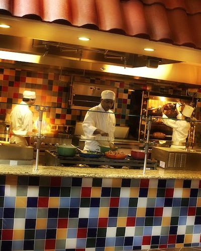 والت دیسنی ورلد اسوان هتل