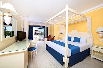 گراند باهیا پرینسیپ تولوم