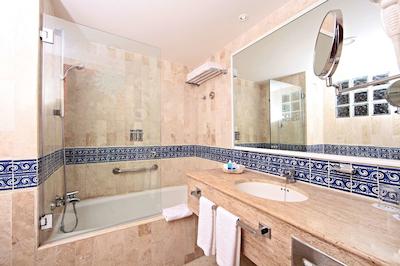 گراند باهیا پرینسیپ تولوم