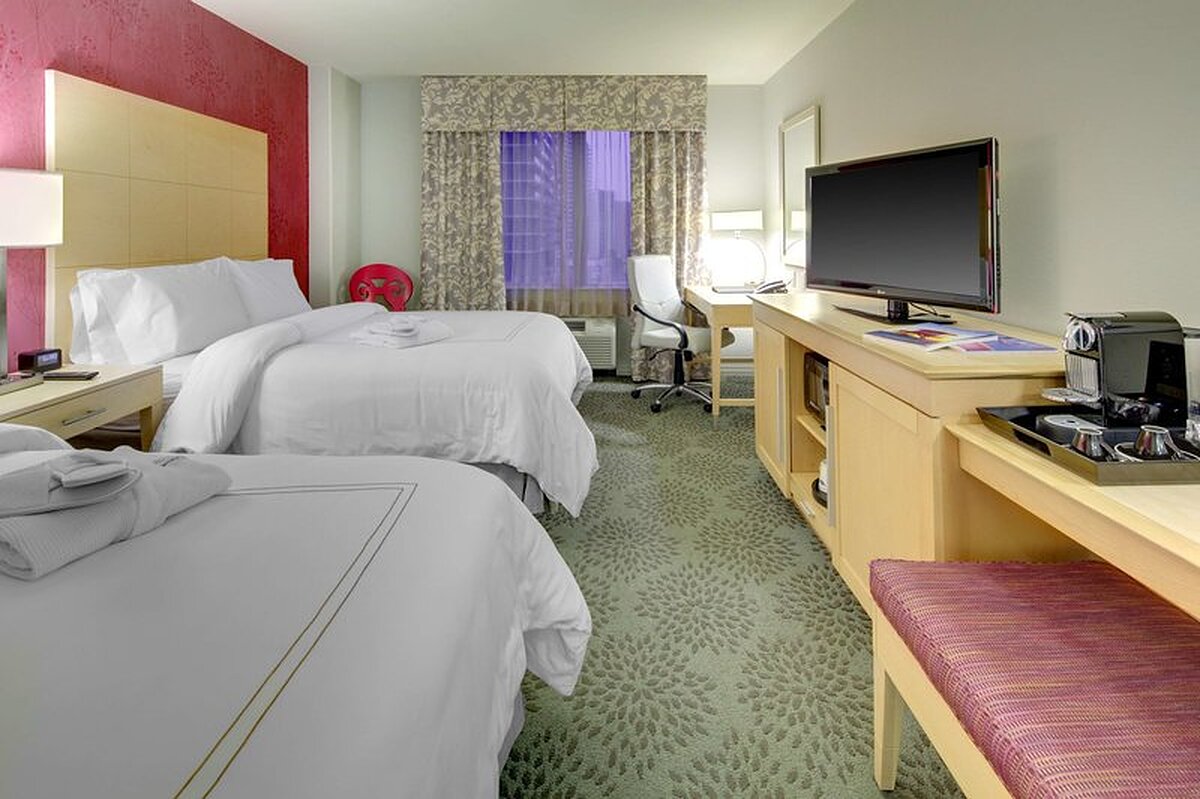Hampton Inn and Suites Miami Brickell-Downtown