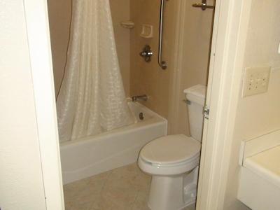 اکنمی این نرد اُکلاهما سیتی