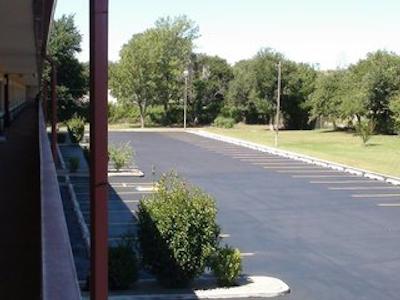 اکنمی این نرد اُکلاهما سیتی