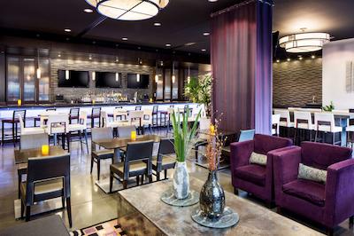 هیات هوس چارلت/سنتر سیتی