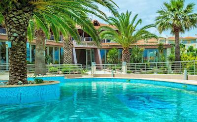 انا ماریا پارادیس