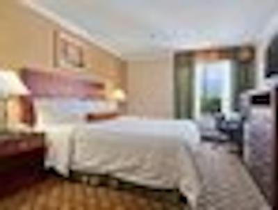 هوارد جهنسُن پاسادنا