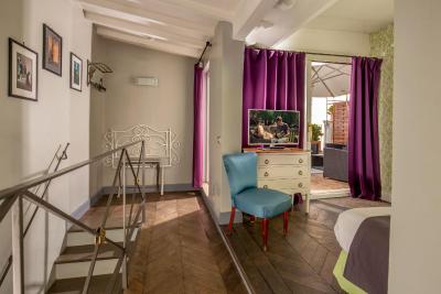 بوتیک هتل اناهی