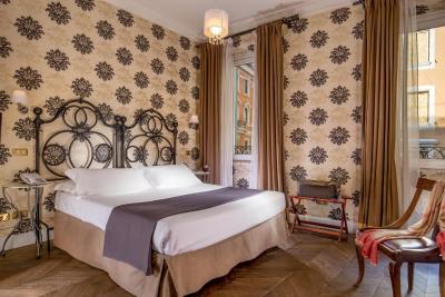 بوتیک هتل اناهی