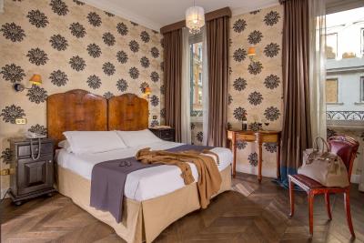 بوتیک هتل اناهی