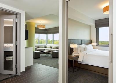 المنت اُماها میدتون کرسینگ