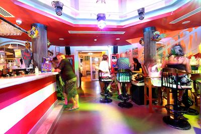 د پینهیل هتل اند سویتز