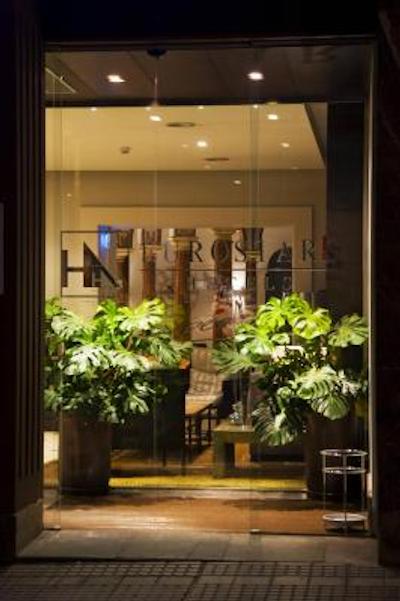 اورستارز پاتیز د کردبا