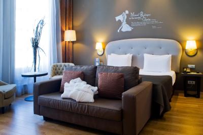 اورستارز پاتیز د کردبا