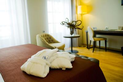 اورستارز پاتیز د کردبا