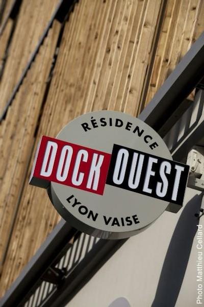 دک اوست رسیدنس