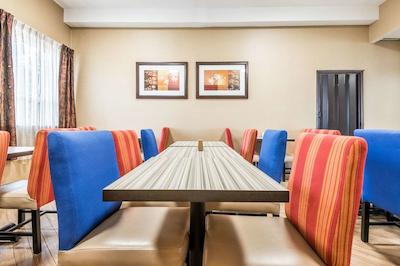 کمفرت این اند سویتز باری / اسا راد