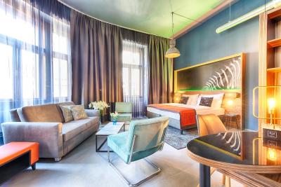 نیکس پراگو هتل