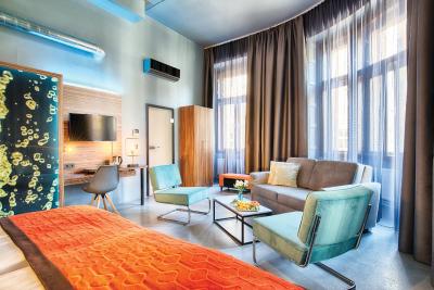 نیکس پراگو هتل