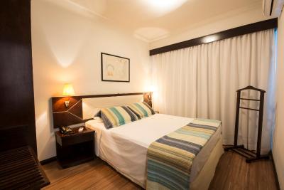 د پالاس فلات