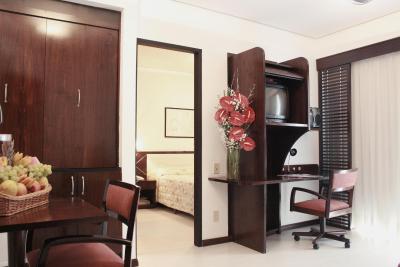 د پالاس فلات