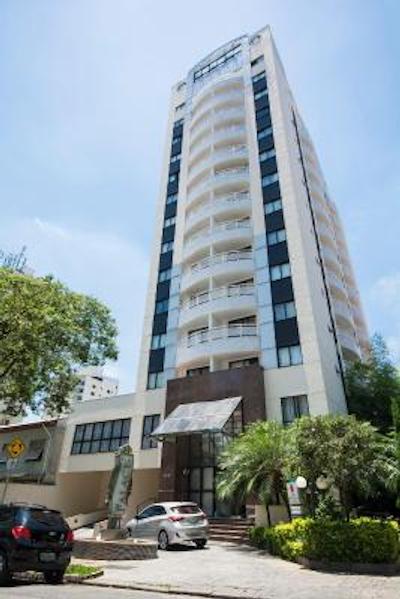 د پالاس فلات