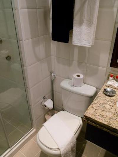 د پالاس فلات