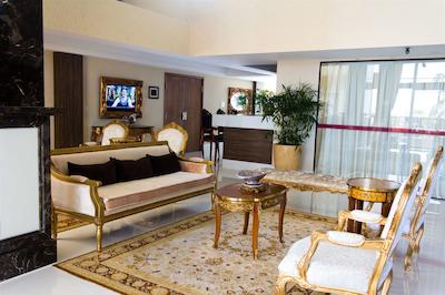 بست وسترن پرمیر ماجستیک پنتا نگرا بیچ