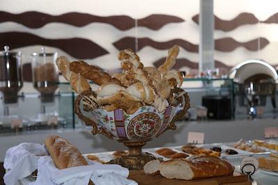 بست وسترن پرمیر ماجستیک پنتا نگرا بیچ