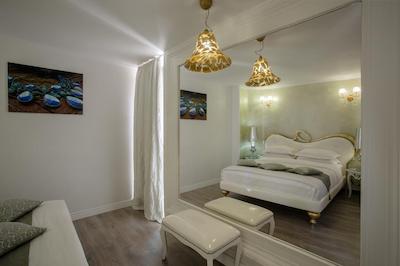 آتن دیاموند پلاس