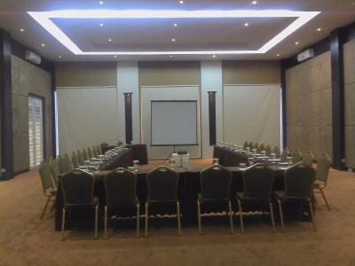 سانتیکا تامان مینی ایندنسیا اینداه